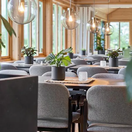 Lofoten Turistsenter Camping Alstad (Nordland)